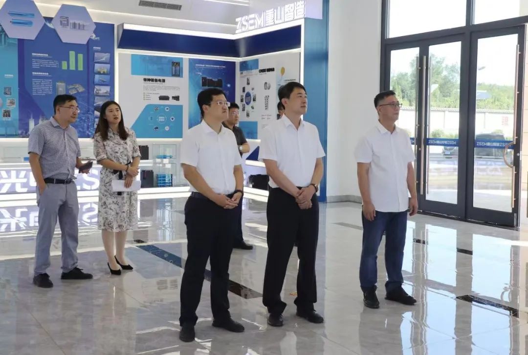 淄博市科技局局長(zhǎng)熊欣到我公司調(diào)研考察