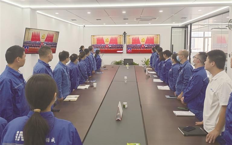 思想之旗領航向 再啟征程掛云帆